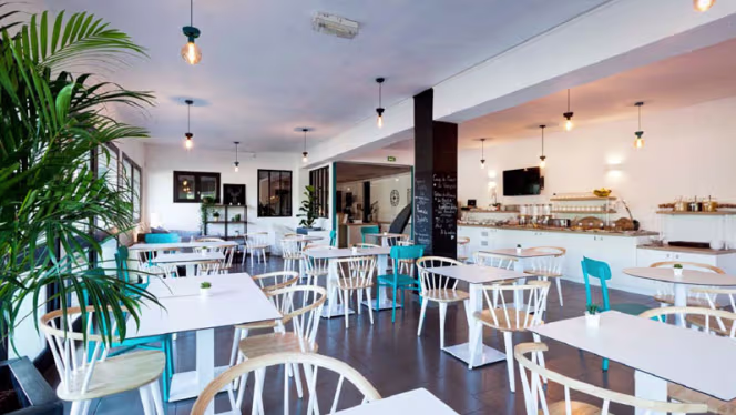 Hotel Kyriad Lyon Sud St Genis Laval - 5