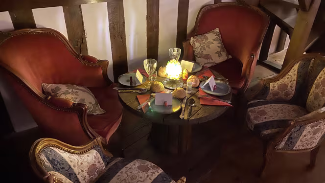 La Cour du Roi - Bar à vins - 9