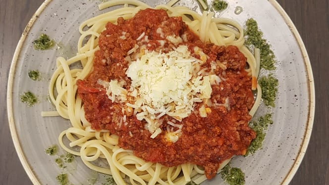 The Lion & Key Cafe Bar Grill - 2