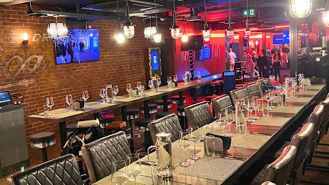 Restaurant Swing - 6