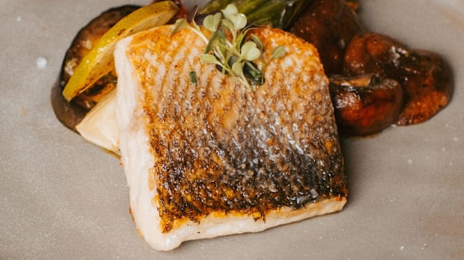 Saba Restaurant Bar & Bodega - 4