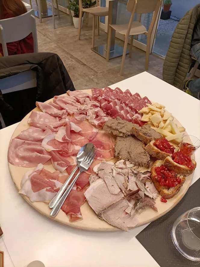 Pizza Pane E Companatico - 0