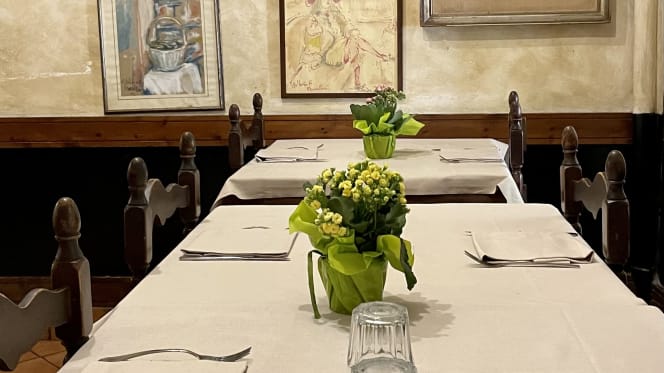 Re degli Amici 2 - 5