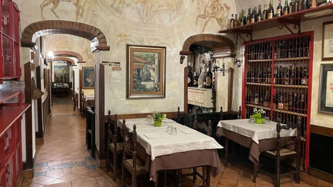 Re degli Amici 2 - 8