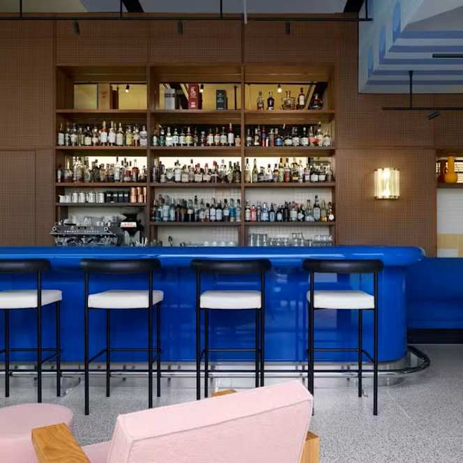 Lazuli Bar & Kitchen - 6