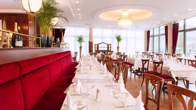 CHEZ VICTOR'S – Brasserie Parisienne - 4