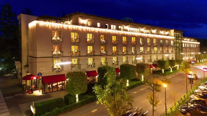 CHEZ VICTOR'S – Brasserie Parisienne - 9