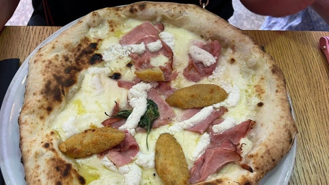 Fratelli La Bufala - Milano San Babila - 1