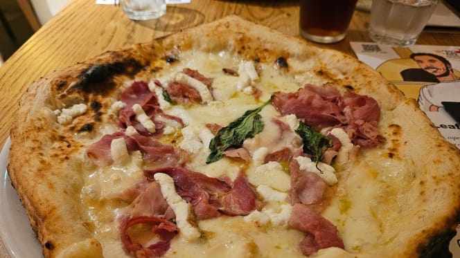 Fratelli La Bufala - Milano San Babila - 3