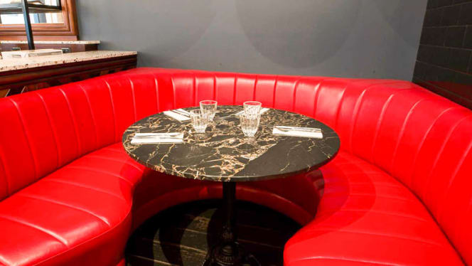 Blue Monkey - Paris - 1