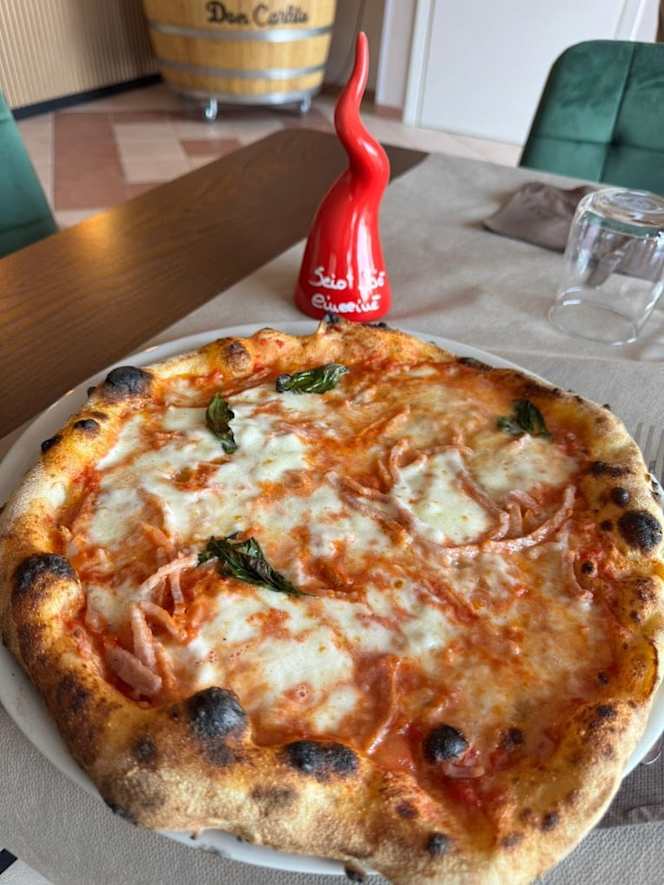 Che Tarantella Pizzeria - 5
