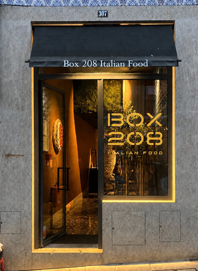 Box 208 Italian Food - 2