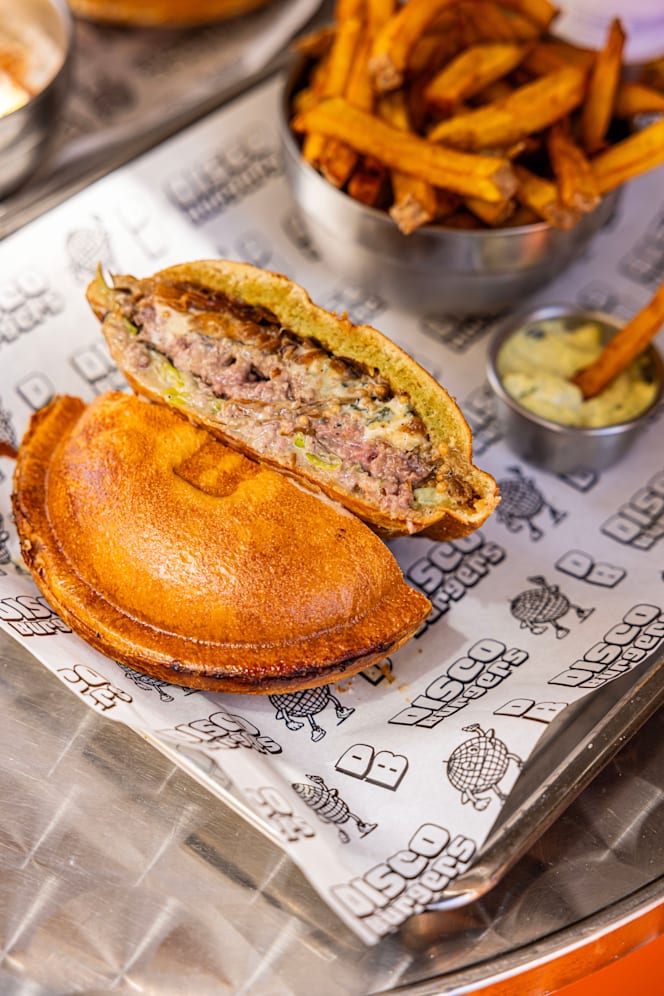 DISCO BURGERS - 7