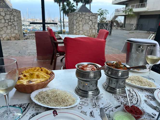 Restaurante Namaskaar - Indian Food Speciality - 7