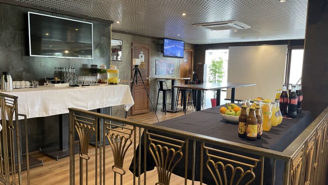 The Place to Beer - 9