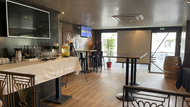 The Place to Beer - 6