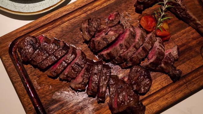 Gonzallo Steakhouse - 7