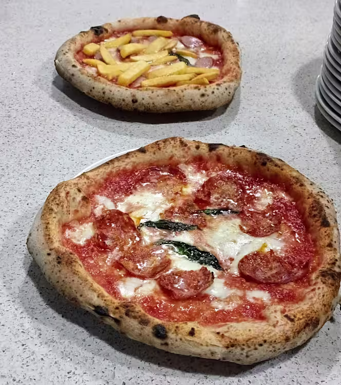 Pizzeria La Partenope - 2
