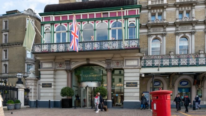 Platform 7 at Clermont Charing Cross - 1