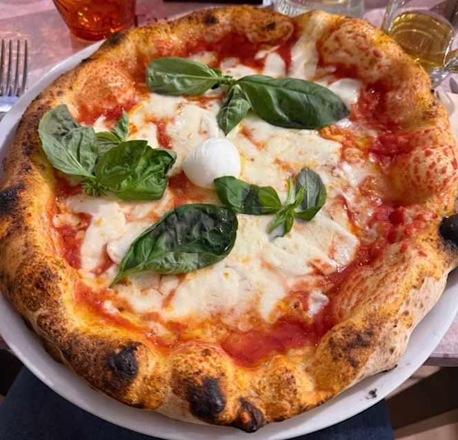 Pizzeria Napoletana Reginè - 2