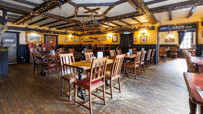 Village Inn Arrochar - 8