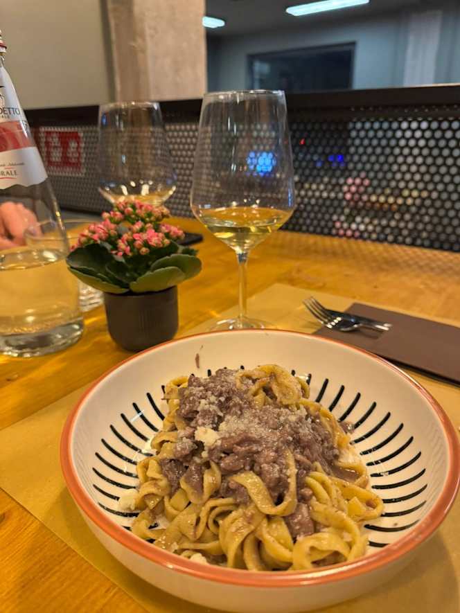 Da Vittoria Pizzeria Cucina e Vino - 9