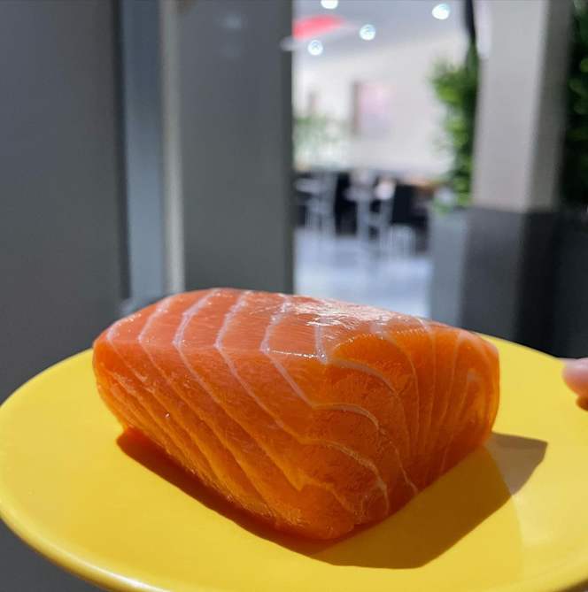 Kaiten sushi - 1