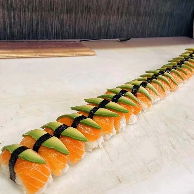 Kaiten sushi - 8