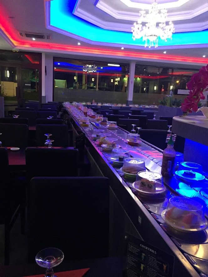 Kaiten sushi - 7