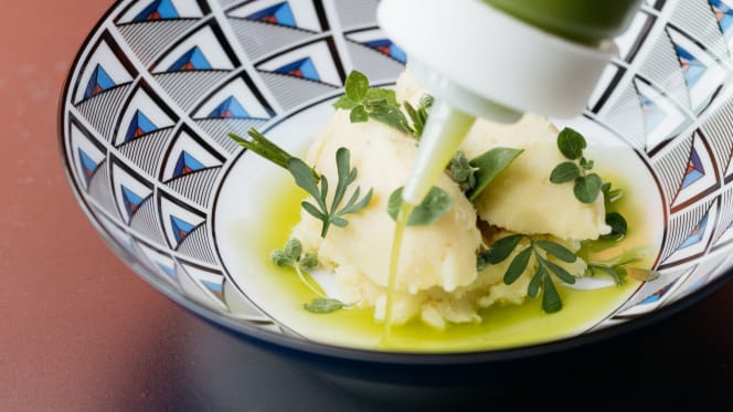 Aria Cocktail Bar - 1