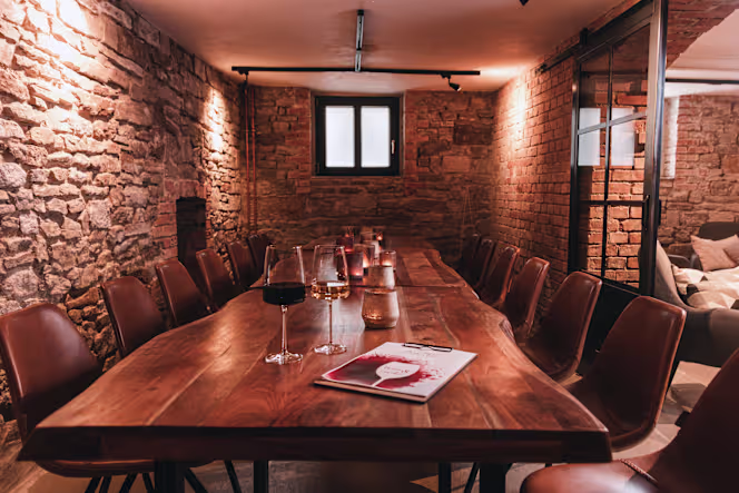 Weinbar Anno 1910 - 3