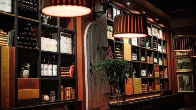 Cavabaren - The Public Sundbyberg - 9