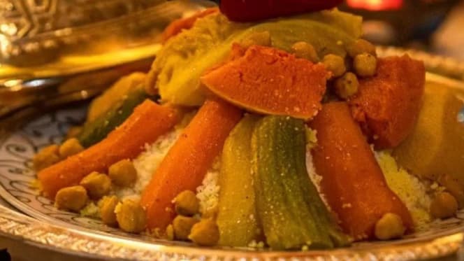 Zeina Restaurant - 9