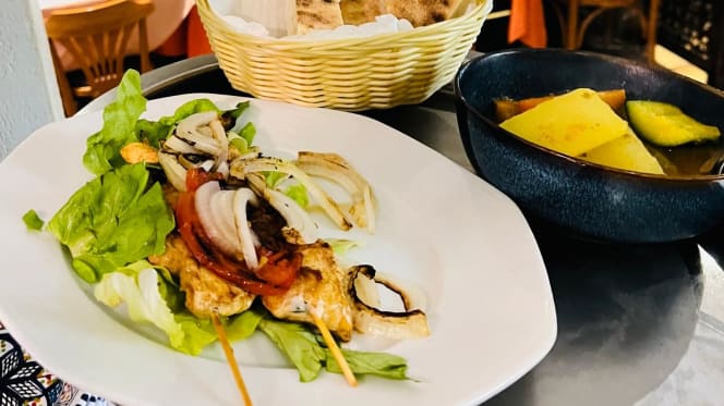 Zeina Restaurant - 1