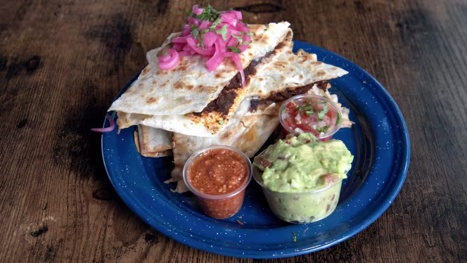 La Taqueria by Los Primos - 5