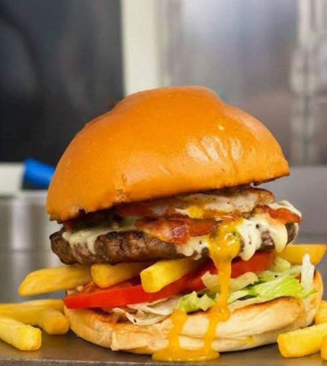 Burger boys diner - 4