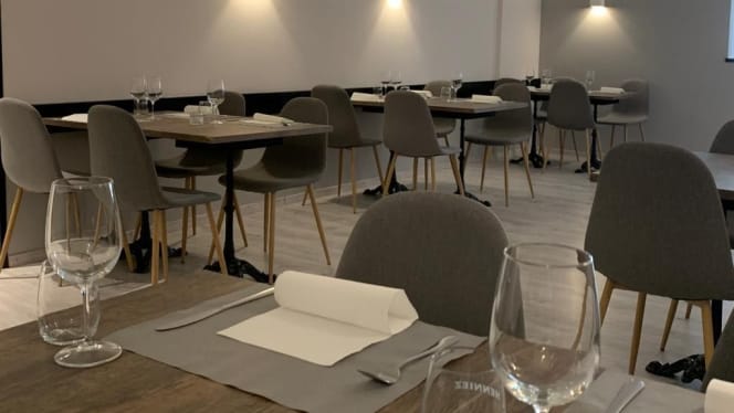 Moderne Trattoria du Bourg - 6