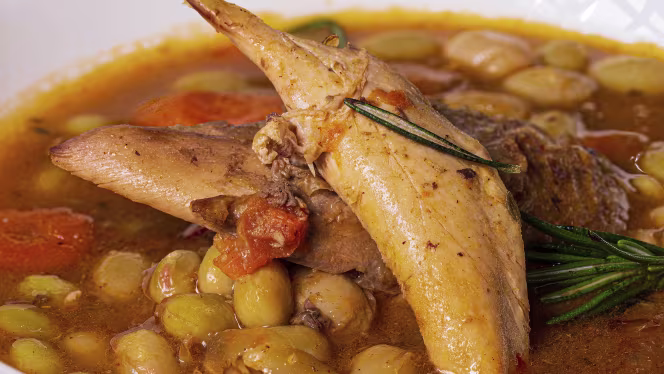 Federico - Hotel Eugenia de Montijo Autograph Collection - 2