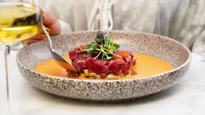 YOUNIQUE Arts Club at Only YOU Boutique Hotel - 6