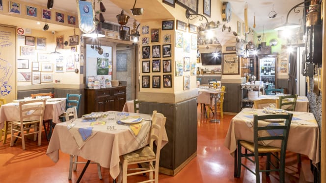 Osteria e Pizzeria Scugnizzi - 6