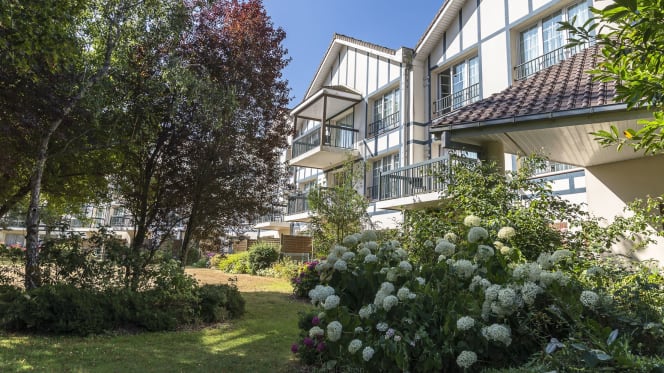 l’Orangerie Restaurant d'l’Hôtel du Parc à Neufchâtel-Hardelot - 1