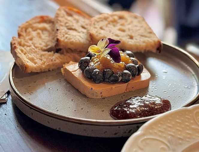 L'Ermitage Saint Antoine par Cyrine Jarretie - Restaurant Gastronomique - 9