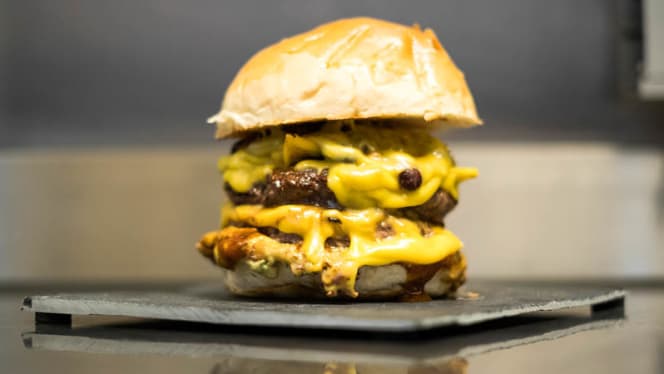 Boulevard Burger House - 1