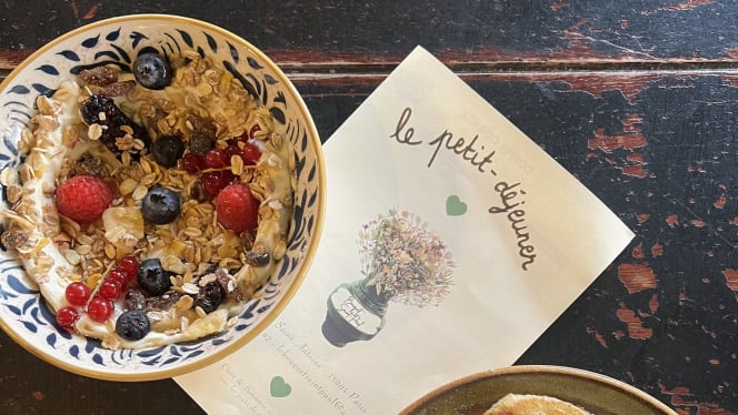 Au Bouquet Saint Paul - 9