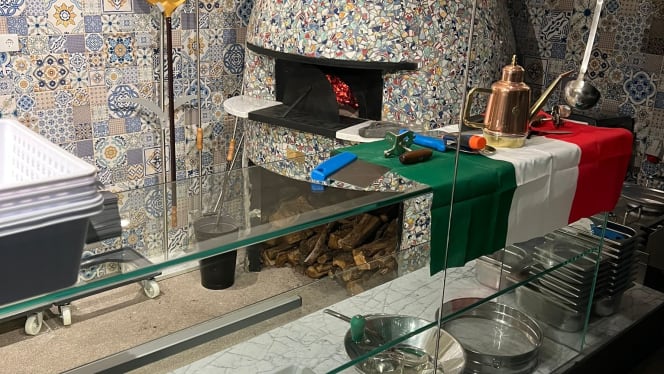 Vulcanici Pizzeria - 7