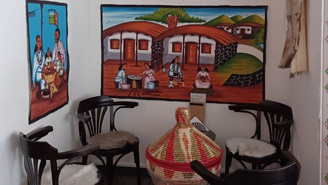 Habesha Savanna Eetcafe - 6