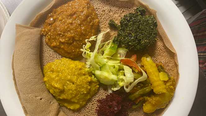 Habesha Savanna Eetcafe - 7
