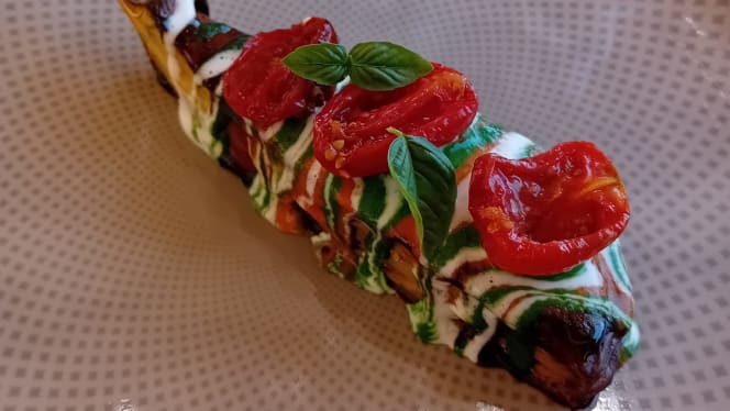 Ristorante Radici Masseria Donna Menga - 1