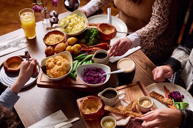 The Waterside Inn - Ware - 1