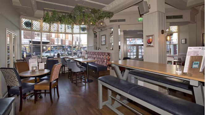 The Waterside Inn - Ware - 5